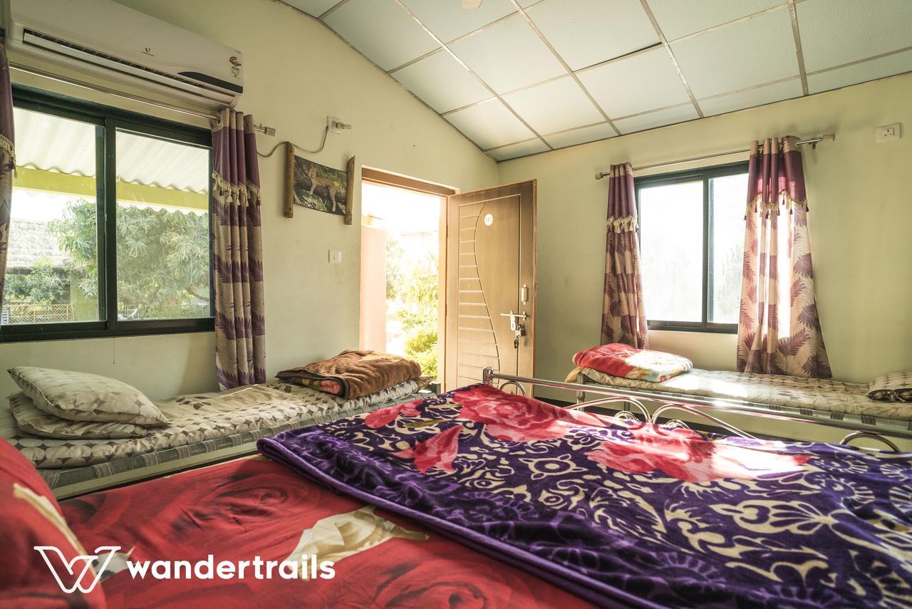 Lookout Villa - A Wandertrails Stay Sasan Gir Dış mekan fotoğraf